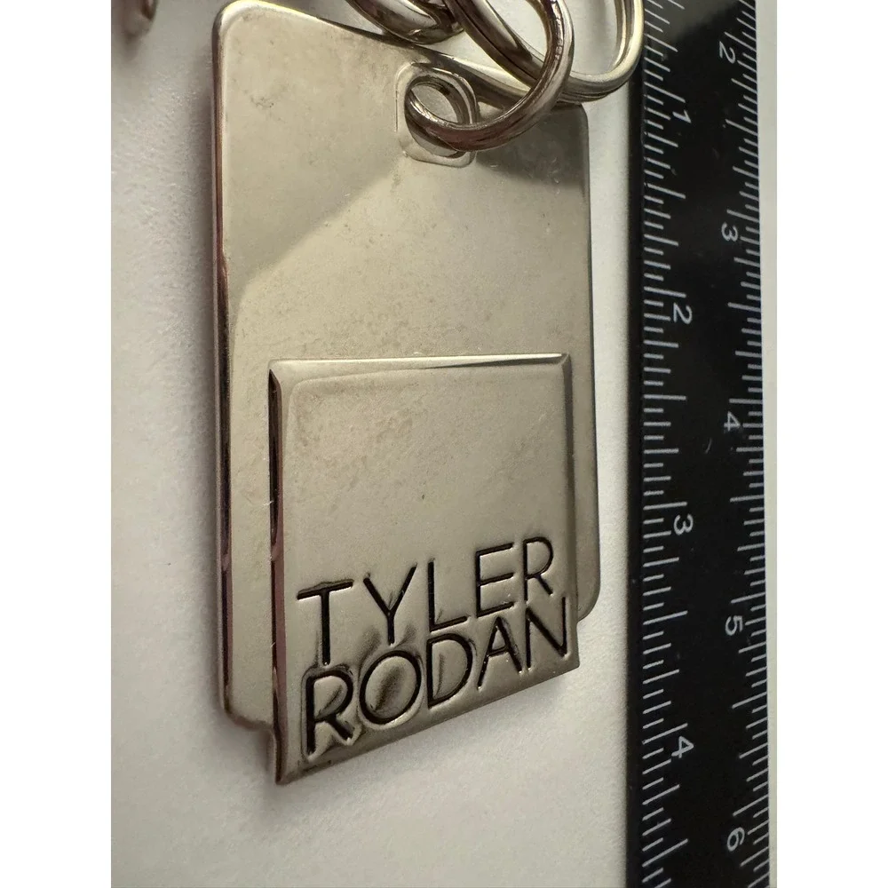 Tyler Rodan Metal Keychain Key Ring Bag Charm Accessory‎ Silver Tone